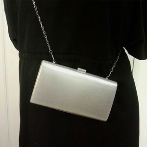 Women Fashion Banquet Party Square Handbag Single Shoulder Crossbody Bag (Silver)