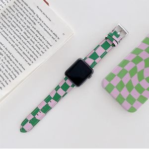 Checkerboard Lederen Vervanging Strap Horlogeband voor Apple Watch Series 7 & 6 & SE & 5 & 4 44mm / 3 & 2 & 1 42mm (groen paars)