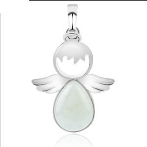 Women Angel Wings Pendants Natural Crystal Stone Necklaces(Green Aventurine)