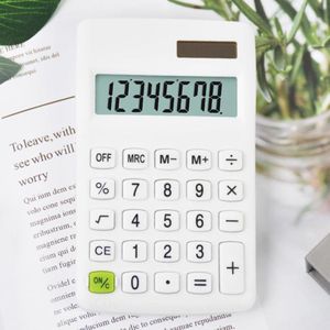 8-cijferige snoepkleurige zonne-calculator Multifunctionele mini-student elektronische rekenmachine (puur wit)