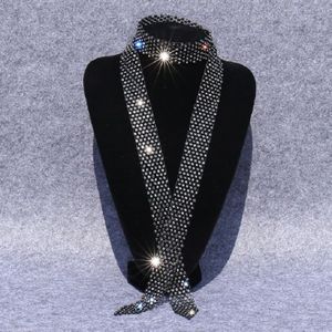 Gun Black Diamond op zwarte vrouwen lovertjes Rhinestone Bow tie Dance Costume accessoires