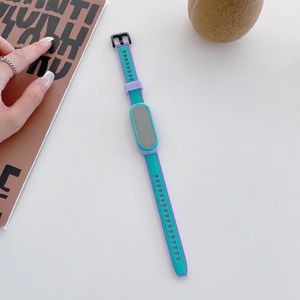 Voor Xiaomi MI Band 6/5 Universele tweekleurige siliconenvervanging Polsband (blauw + paars)