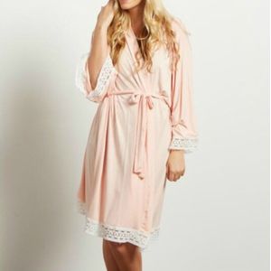 Solid Color Maternity Dress Lace Stitching Three-point Sleeves with Cardigan Breastfeeding Robes Pajamas  Size:S(Pink)