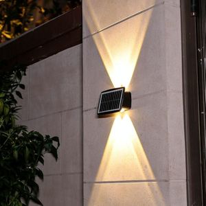 4LED Solar Wandlamp Outdoor Waterdicht Op en neer Tweekoppige Spotlights (Warm Licht)