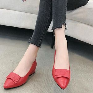 Spring And Summer Cowhide Shoes With Thick Heel Mid-Heel For Women  Size: 34(Red)