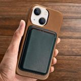 Icarer Oil Wax Texture Magsafe Magnetische Drie-Dekking Cowhide Telefoon Case voor iPhone 13 Mini (Brown)