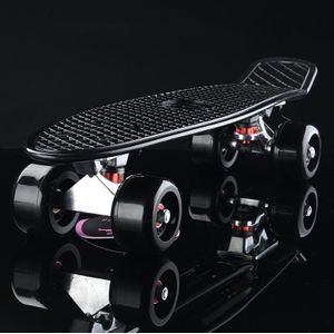 Shining Fish Plate Scooter Single Tilt Four Wheel Skateboard with 72mm Wheel(Black)