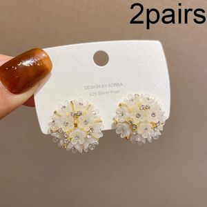 2 paar koepelvormige bloem oorknopjes elegante kristallen oorbellen