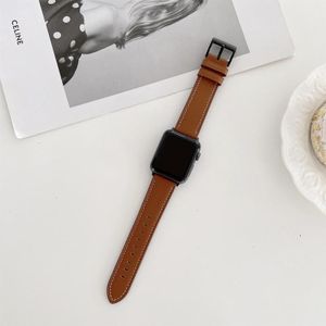 Olie Rand Bright Surface Lederen Band Horlogeband voor Apple Watch Series 7 45 mm / 6 & SE & 5 & 4 44mm / 3 & 2 & 1 42mm (Brown)