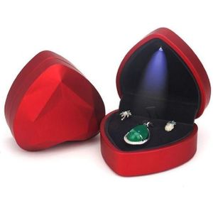 017015-20 hartvormige LED-lichtring ketting opbergdoos zonder sieraden  specificatie: hanger