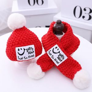 C0108 Smiley Children Knitted Hat Autumn and Winter Baby Woolen Hat Scarf Set(Red)
