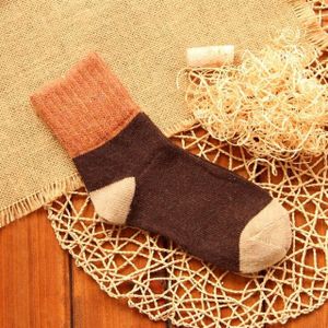 5 Pairs Women Winter Vintage Rabbit Wool Socks Thicken Warm Female Fashion Patchwork Retro thermal Cotton Socks  Size:Free Size(coffee socks)