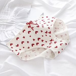 6 PCS Cotton Mid-waist Love Strawberry Ladies Briefs (Color:White Full Size:printed Love Heart_M)
