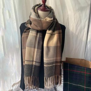 Imitatie kasjmier retro Britse kwastje geruite sjaal vrouwen herfst en winter dikke warme dual-use bib sjaal  lengte : 180cm