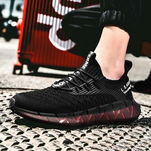 Men Lightweight Breathable Mesh Sneakers Flying Woven Casual Running Shoes  Size: 44(Black)