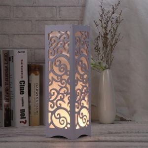 Eenvoudige moderne holle gesneden creatieve energiebesparende LED nacht licht slaapkamer studie decoratieve tafel lamp