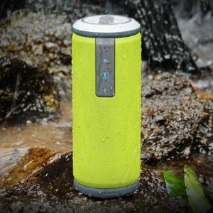 W-KING X6 Portable Waterproof Bluetooth 4.0 Stereo Speaker  with Built-in MIC  Support Hands-free & Aux-in & TF Card & NFC & FM & MP3  Bluetooth Distance: 10m(Green)