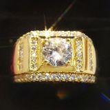 Fashion New Style Gold Plated + AAA Zircon Inlaid Rhinestone Men Diamond Ring  Size: 7  Diameter: 17.3mm  Perimeter: 54.4mm