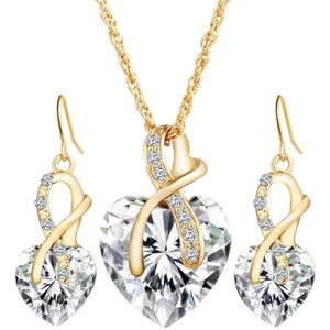 3 PCS / Set Women Heart Shaped Crystal Zircon Earring Necklace Jewelry Set(White)