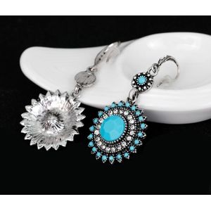 2 Pairs Ethnic Sun Flower Style Rhinestone Earrings Long Earbobs(Silver+Light Blue)