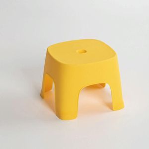 2 PCS Household Bathroom Row Stools Plastic Stools Thickened Low Stools Square Stools Small Benches  Colour: Maple Yellow Children
