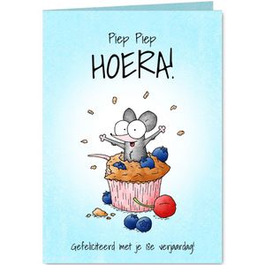 Verjaardagskaart - Piep piep hoera met muisje in muffin