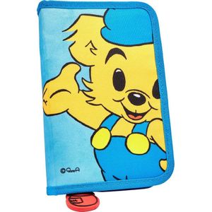 Vrige etui Bamse Filled single decker pencil case, 300D nylon, 20 x 12.8 x 3 cm met 8 triangular col. pencils, 1 triangular pencil, sharpener, 15 cm ruler, 1 big eraser 13 x 4.5 x 1 cm. Packed closed/zipped in polybag.