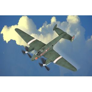 Hobby Boss Plastic model Soviet Pe-2 Bomber