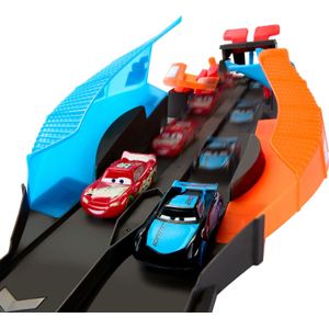 Mattel Disney Pixar Cars Disney en Pixar Cars Lichtgevende Racewagens Kris Kras Lichtgevende Race Speelset