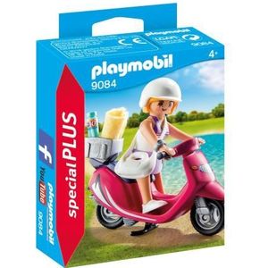 Playmobil Special Plus 9084 Vacancier met scooter