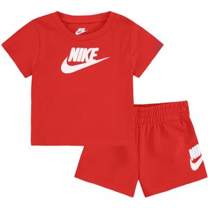 Nike Shorts Set - T-Shirt/Shorts - Universitaire Ed - Nike - 24 mnd - Shorts