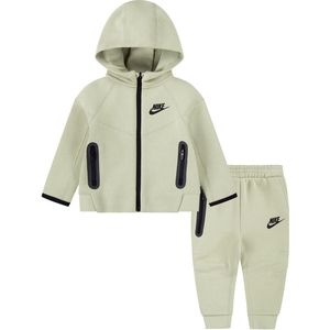 Nike - Sweatset - Olive Aura - Cardigan/Joggingbroek