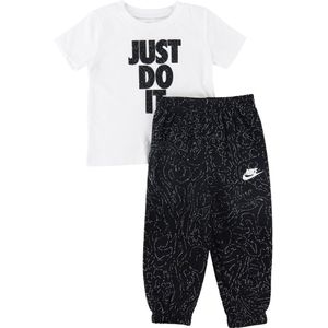 Nike Set - T-Shirt/Joggingbroek - Zwart/Wit - Nike - 12 mnd - T-Shirts