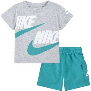 Nike Shorts Set - T-Shirt/Shorts - Dusty Cactus - Nike - 12 mnd - Shorts