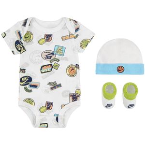 Nike Cadeaubox - Kruipschoenen/Muts/Romper s/s - Zeilen - Nike - 0-6 mnd - Romper S/S