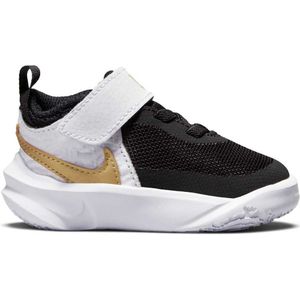 Nike Team Hustle D 10 Td Schoenen