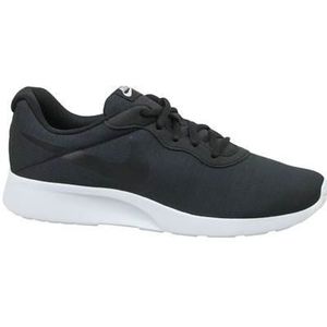 Nike Tanjun Schoenen