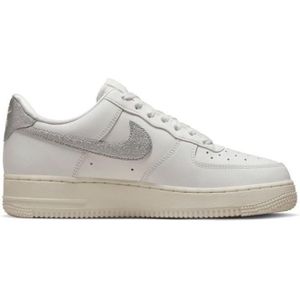 Nike Air Force 1 07 Schoenen