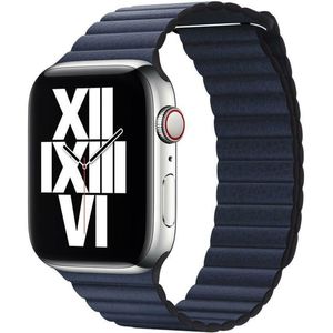 Leather Loop M voor de Apple Watch Series 1-9 / SE / Ultra (2) - 42/44/45/49 mm - Diver Blue