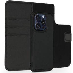Accezz Premium Leather 2 in 1 Wallet Bookcase voor de iPhone 15 Pro - Zwart