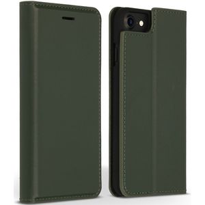 Accezz Premium Leather Slim Bookcase voor de iPhone SE (2022 / 2020) / 8 / 7 / 6(s) - Groen