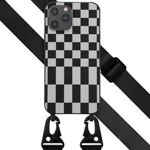 Selencia Siliconen design hoesje met afneembaar koord voor de iPhone 12 Pro Max - Irregular Check Black