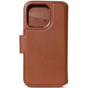 Decoded 2 in 1 Leather Detachable Wallet voor de iPhone 15 Pro Max - Bruin