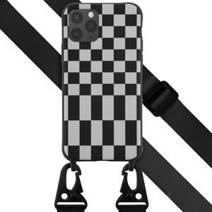 Selencia Siliconen design hoesje met afneembaar koord voor de iPhone 11 Pro - Irregular Check Black