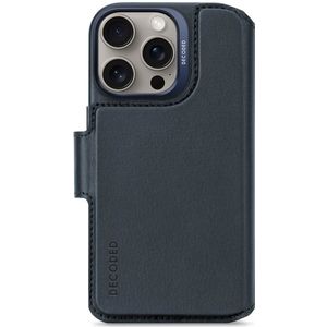 Decoded 2 in 1 Leather Detachable Wallet MagSafe voor de iPhone 16 Pro - Navy