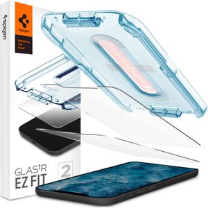 Spigen GLAStR EZ Fit Screenprotector + Applicator voor de iPhone 12 (Pro)