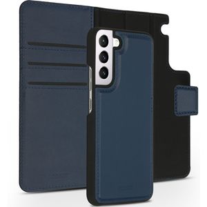 Accezz Premium Leather 2 in 1 Wallet Bookcase voor de Samsung Galaxy S22 - Donkerblauw