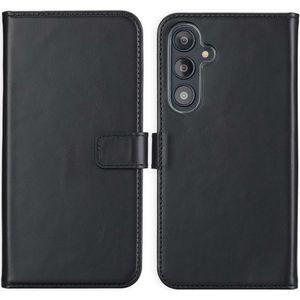 Selencia Echt Lederen Bookcase voor de Samsung Galaxy S24 FE - Zwart