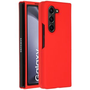 Accezz Liquid Silicone Backcover voor de Samsung Galaxy Z Fold 5 - Rood