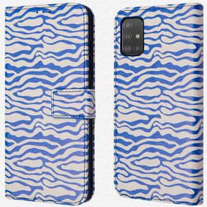 iMoshion Design Bookcase voor de Samsung Galaxy A51 - White Blue Stripes